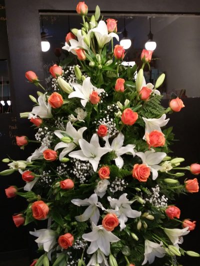 Palma de defunción de Lilium y Rosas (pequeña)
